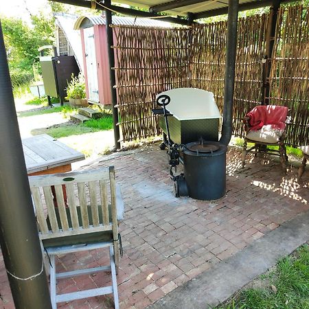 Stompy'S Hut Apartman Laxfield Kültér fotó